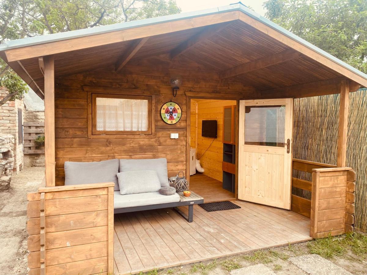 Chatky Daniel-Mikulov, A Private Campsite Just For You Zewnętrze zdjęcie