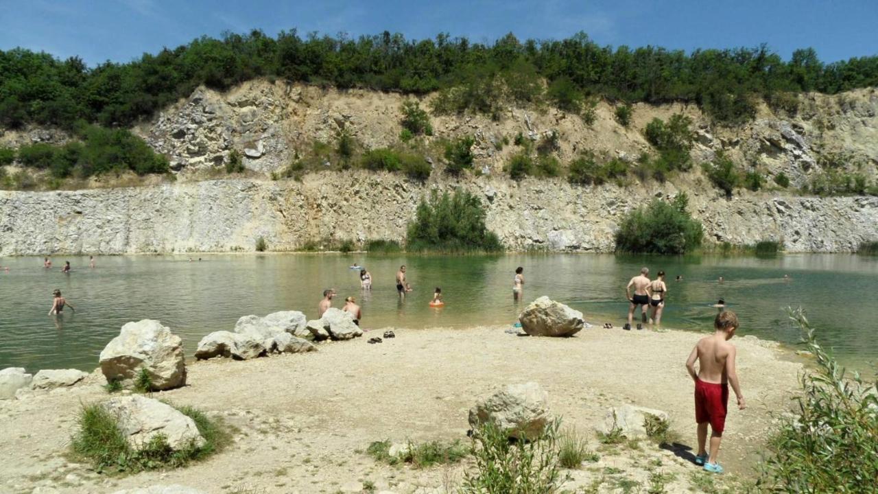 Chatky Daniel-Mikulov, A Private Campsite Just For You Zewnętrze zdjęcie