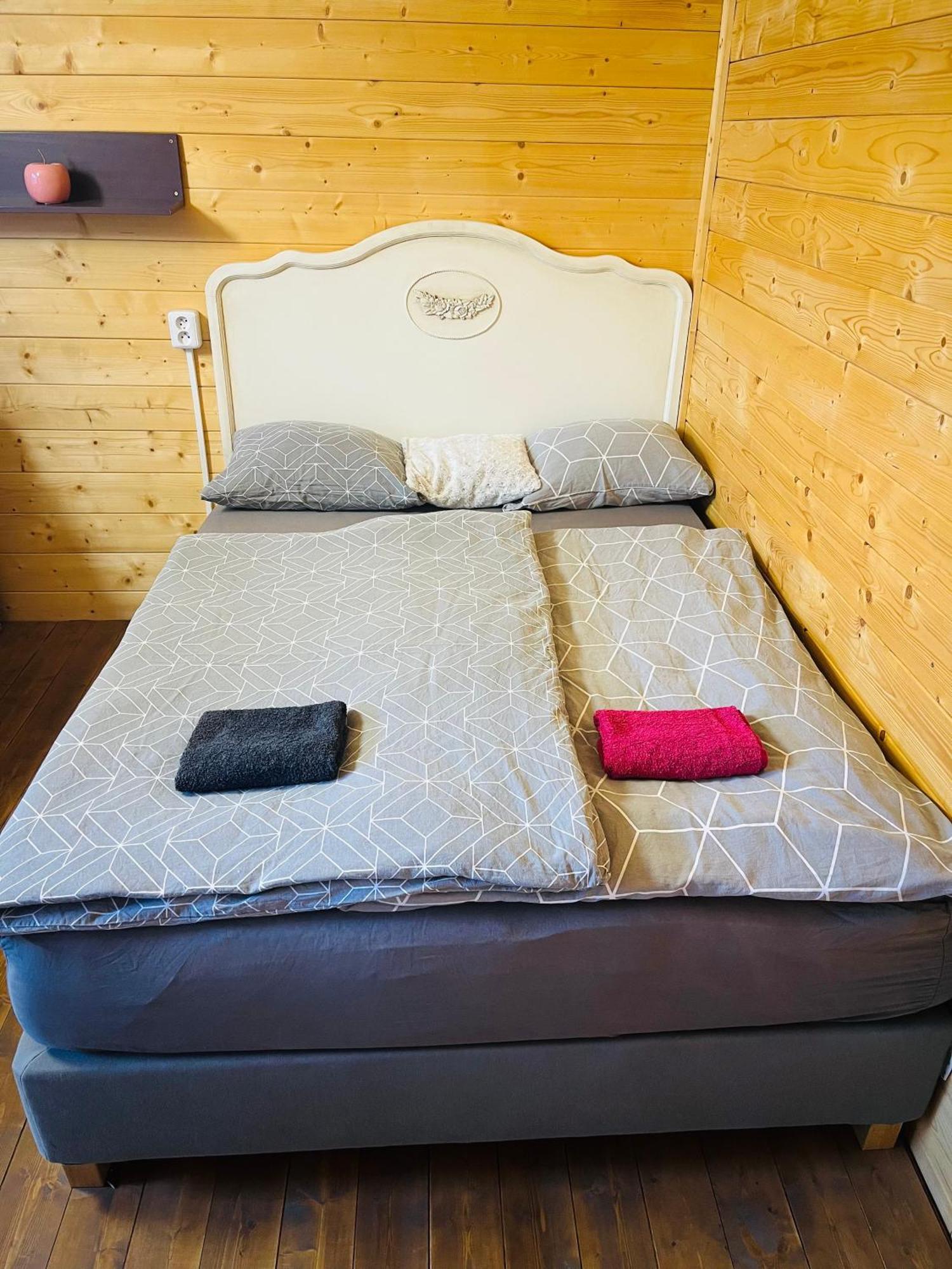 Chatky Daniel-Mikulov, A Private Campsite Just For You Zewnętrze zdjęcie